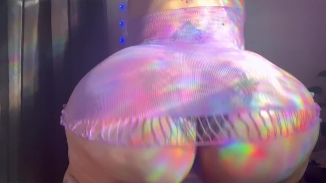 Fishnet Twerking Huge Ass