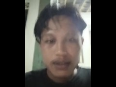 Pukulan keras pada malam hari