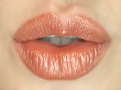 Laundry Day Turns Into A Sexy Blowout 1/16