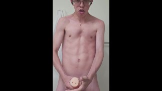 Кончаю в мою карманную киску