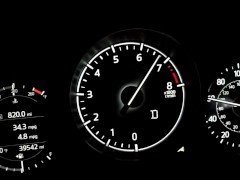 Hew Allens tries the MX5 - Screenshot 6 of 16 - Car