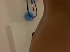 Shower tease - Screenshot 15 of 16 - Hot Water