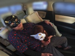 旦那の病院に付き添いで来て駐車場で不倫カーセックス - Screenshot 6 of 16 - Married Woman