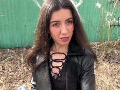 Кончил девушке на лицо чтобы она гуляла по парку в сперме и шокировала людей - Cumwalk - Screenshot 1 of 16 - Cumwalk