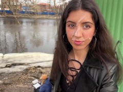 Кончил девушке на лицо чтобы она гуляла по парку в сперме и шокировала людей - Cumwalk - Screenshot 8 of 16 - Cum On Face