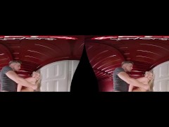 Reality Lovers - Squirting Compilation! Hot Babes Love to Make it Rain!