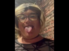 Smoking a 120 outside the hotel