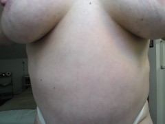 1107 Ignoring you while I smoke with pussy flashes