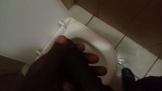 角质黑鸡巴暨在工作场所自慰