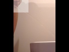 立っておしっこ 8/16