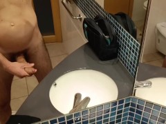 CAZZONE allo specchio: quanti ce ne sono?