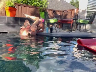 Funday Buffet Aan Het Zwembad