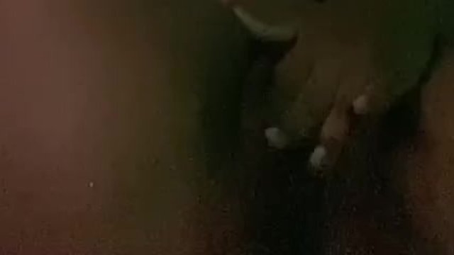 Мой фаллоимитатор заставил меня так сильно сквиртовать