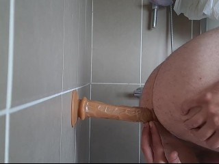 Большая игрушка в