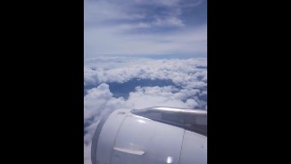 Viajo a Colombia y la esposa de hermanastro me recibe con mamada profunda cuckold infiel latina real