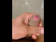 Handjob in wash room