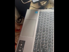 網上直播老公載上了陽具鎖老婆幫老公按摩小雞雞，令老公欲把不能。 - Screenshot 15 of 16 - Asian Big Tits