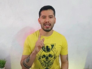 Gifted Perfume Salesman Penetrates with his 20cm a Priest Man who Gave him a Massage! Sex Story