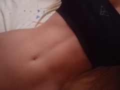 Joven y sensual canadiense de apretado coño