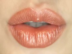 Curvy Babe Gets Railed By Her Neighbor While Looking For Her Cat 1/16