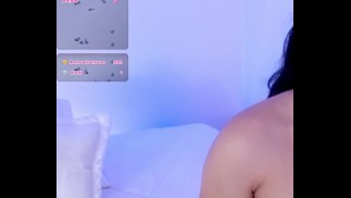 娇小的亚洲人，18岁的可爱女孩，非常可爱的脸蛋，pinay脏话，娇小的黑发，asmr，大胸部