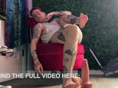 SPH While Ballbusting - Screenshot 9 of 16 - Ball Kicking