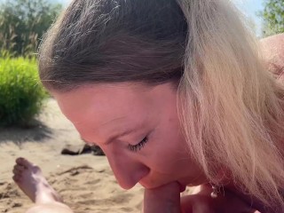 Diese Blonde Schlampe Nimmt Echt überall Den Schwanz in Den Mund! Diese Ladung Ist Nur Für Dich!