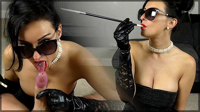 Smoking Blowjob From A Vintage Dressed Milf