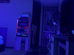 ブラックプレイに反応する白いコスチュームと肌色のコントラストがエロい♡白濁汁、潮吹きのヌルヌル感♡ - Screenshot 1 of 16 - Black Lightning