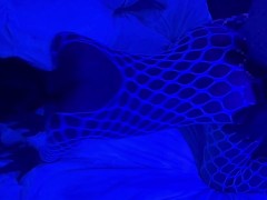 ブラックプレイに反応する白いコスチュームと肌色のコントラストがエロい♡白濁汁、潮吹きのヌルヌル感♡ - Screenshot 9 of 16 - Cloudyjuice