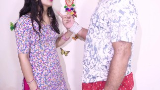 Extrem Enger Arsch Wütende Tante Romanze Mit Nachbar Junge Während Elektriker Störung Behebung