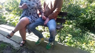 Теща, пожалуйста, заставь меня кончить на улице в парке