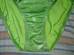 Cumming in green leotard / swimsuit - Screenshot 1 of 16 - Cum