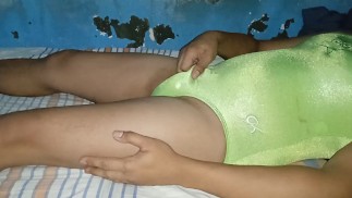 Cumming in green leotard / swimsuit