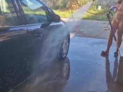 I undress while washing the car at the car wash, showing my tits and pussy in public