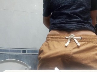 The Guy with the Huge Cock so Fat in his Pants, he Unloads it with 5 Jets of Semen in the Air