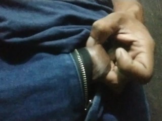 Зрелый азиат писает 🍌💦 в твою киску 🍑