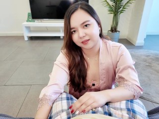 The Delivery Guy looks like my Ex Boyfriend! Watch Til the End! - Sharinami POV