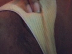 il m'a envoyé une photo de sa bite, j'ai immédiatement commencé à me frotter le clitoris 💋