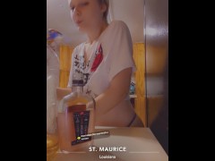 Taking Shots & Dancing - Screenshot 16 of 16 - Petite