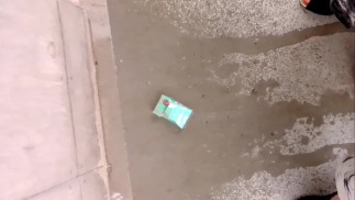 ゴミにおしっこかけてきた