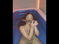 Redbone cam model deep throat her dildo and begs to fuck her throat