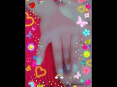 Tittie tease - Screenshot 13 of 16 - Red