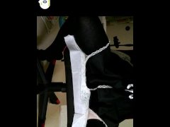 新しい玩具で連続イキ - Screenshot 9 of 16 - 日本人 おしっこ