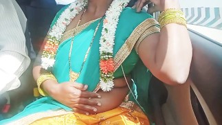 Indian beautiful stranger aunty car sex telugu dirty talks, కార్ లో దెంగులాట బూతులు