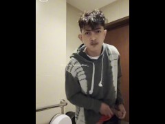 PUBLIC BATHROOM MASTURBATIONS: JAKOL SA PUBLIC CR