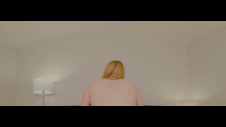 TRANSVR - Stacie Delight получает трах от первого лица, который она хочет