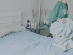 Отчим по ошибке принял падчерицу за жену. Потеря анальной девственности. 2/16