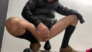 Mesmo no frio o fogo no rabo não apaga