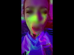 🎮 "DISTRACTION" 🎮 elle joue a la console quand il arrive...et... - Screenshot 13 of 16 - Gamer Girl